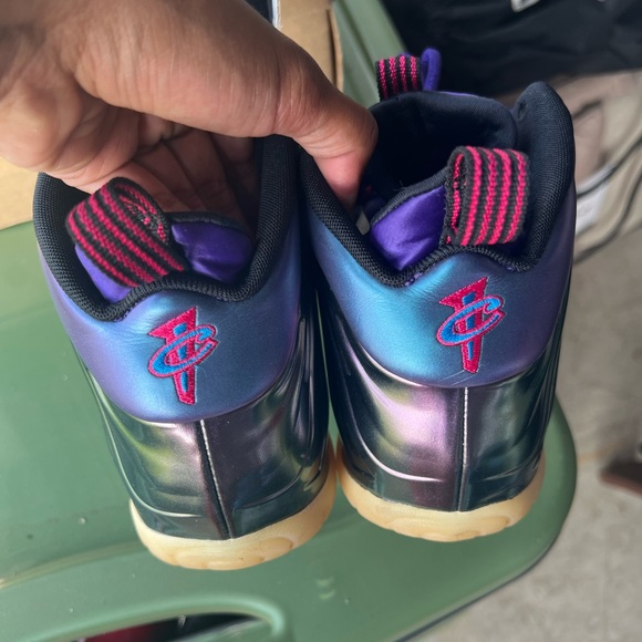 foamposite iridescent purple